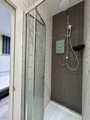 Photo 7- click for photo gallery